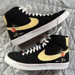 Nike Blazer Mid 77 Pomegranate